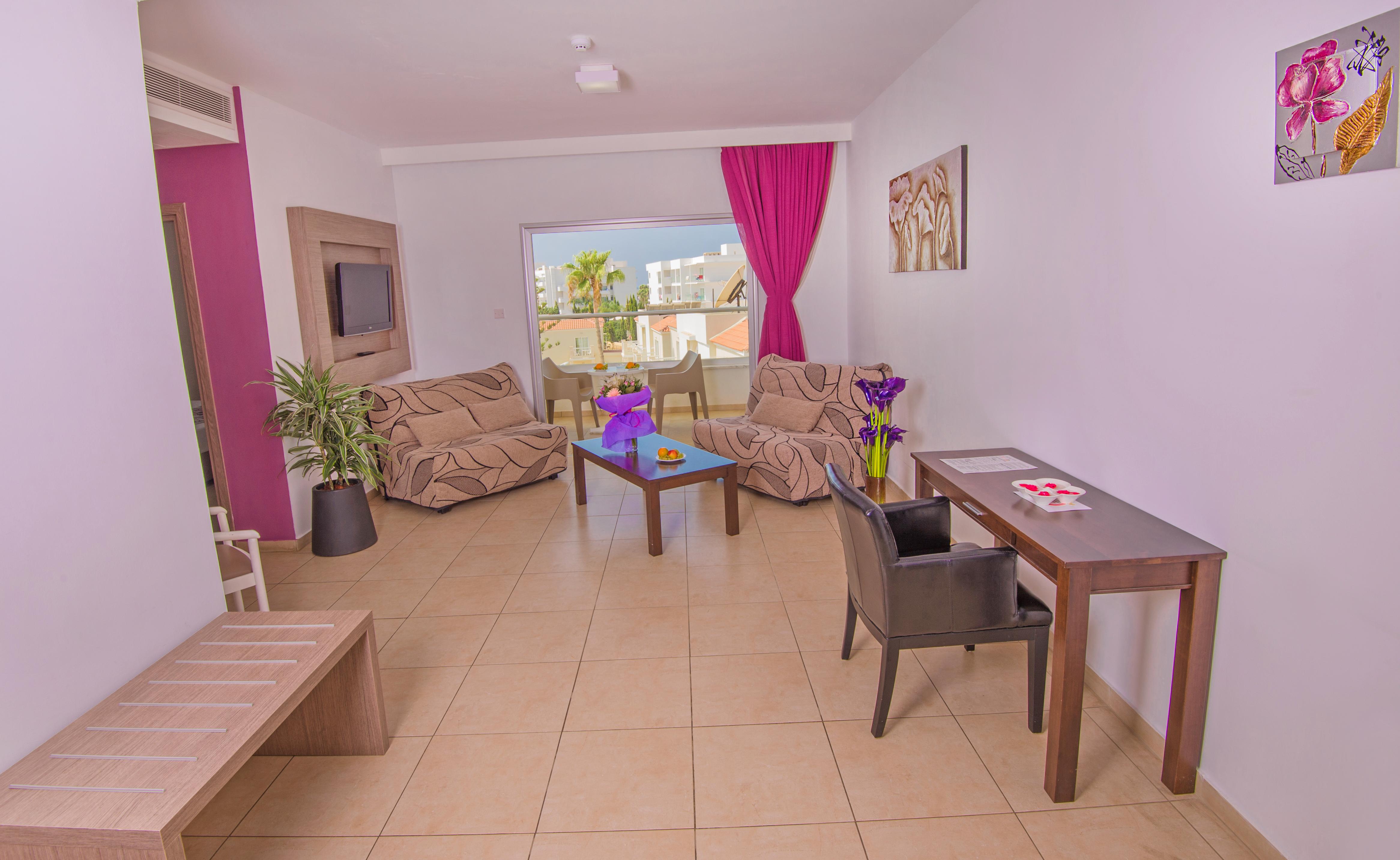 New Famagusta Hotel & Suites Ayia Napa Luaran gambar