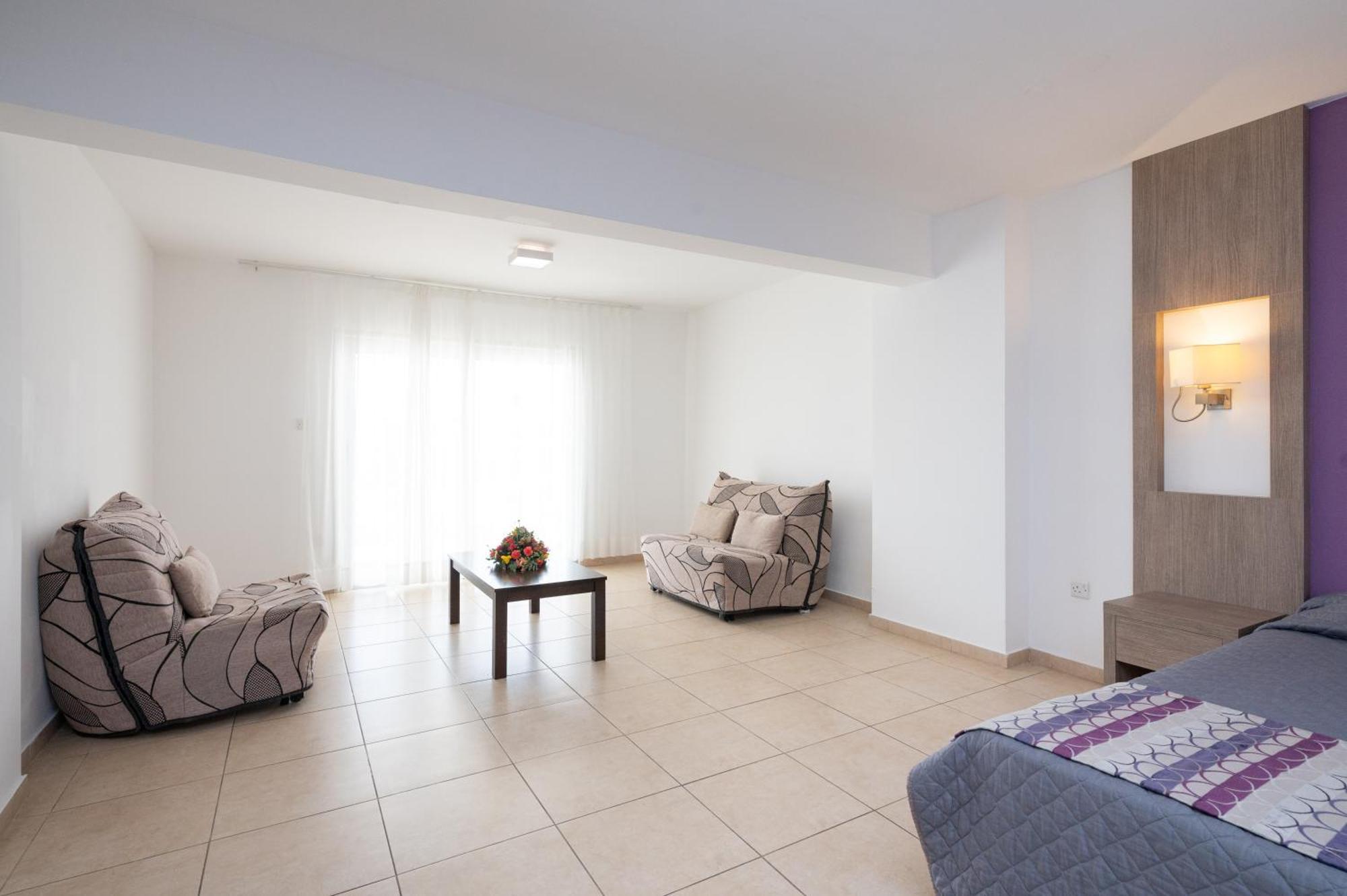 New Famagusta Hotel & Suites Ayia Napa Luaran gambar