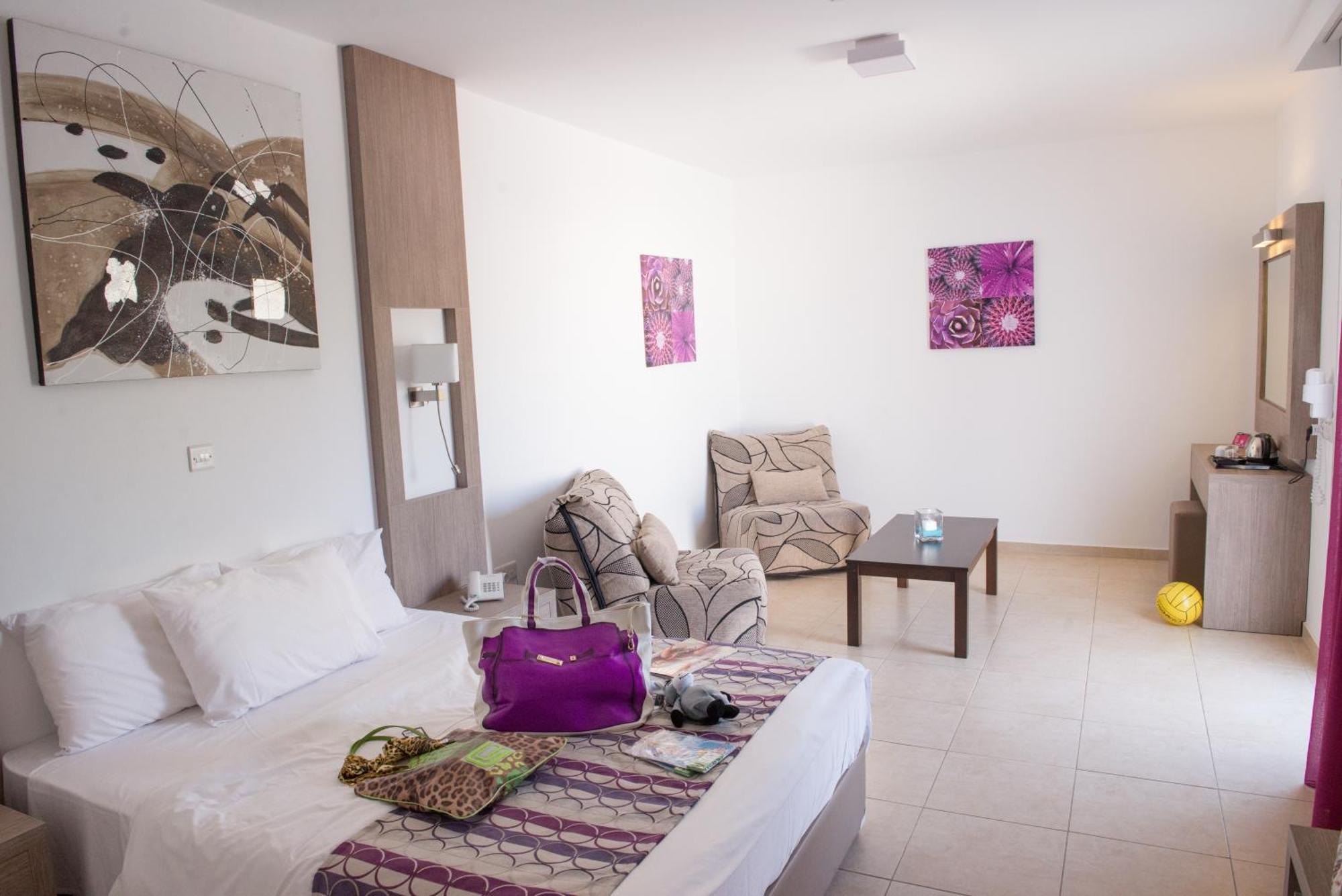 New Famagusta Hotel & Suites Ayia Napa Luaran gambar