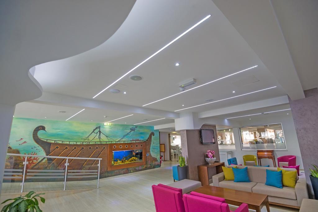 New Famagusta Hotel & Suites Ayia Napa Luaran gambar